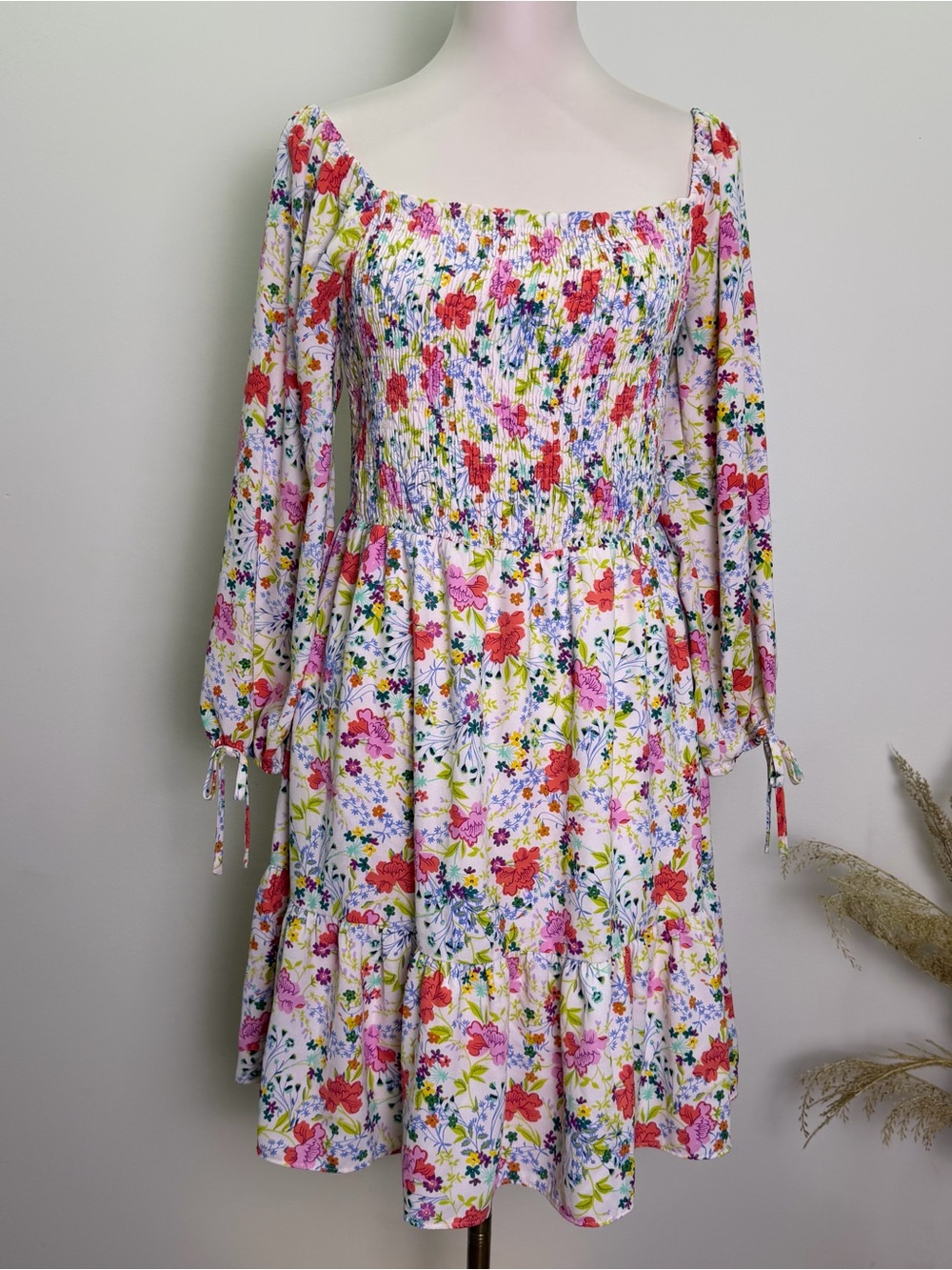 LC Lauren Conrad Size M Floral Smocked Long Sleeve Mini Dress